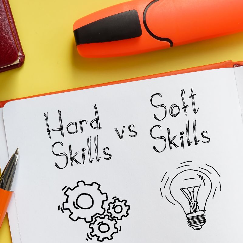 Quelles sont les soft skills et hard skills ? Comprendre leurs différences
